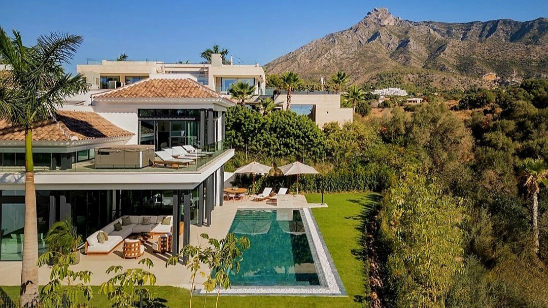 Villa in Golden Mile, Andalusia, Spain 1 - 14581984
