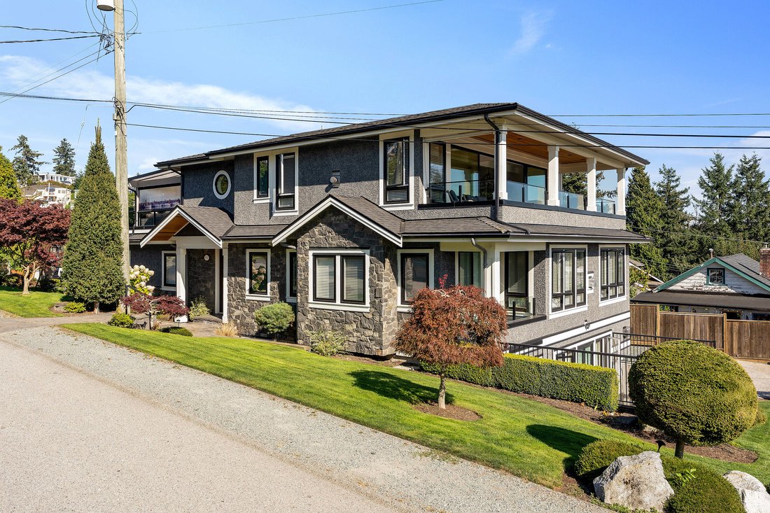 House in White Rock, British Columbia, Canada 2 - 18484862