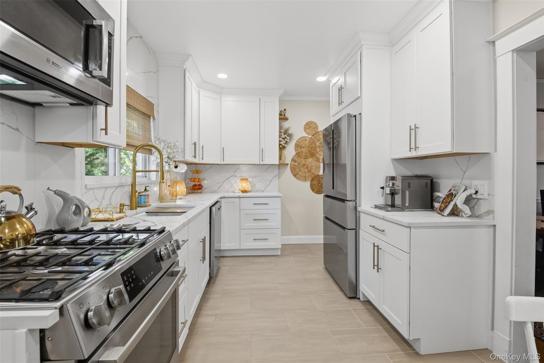 Apartment in Village of Pelham, New York, United States 2 - 18485524