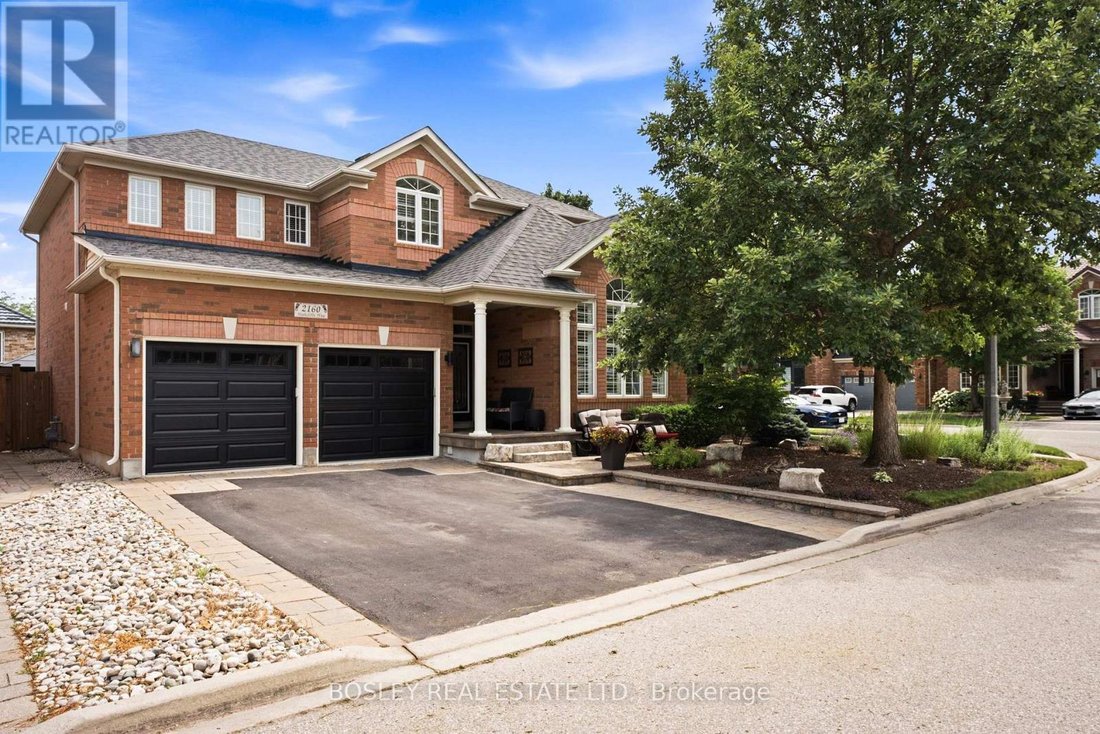 House in Oakville, Ontario, Canada 1 - 18487487