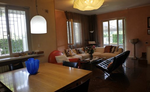 Country House in Ronchi, Massa, Italy 1