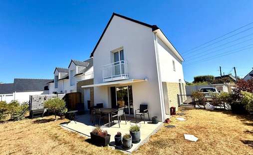 House in Ouest, Quiberon, France 1