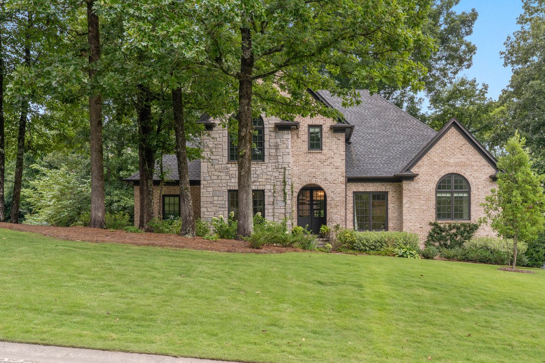 House in Mountain Brook, Alabama, United States 2 - 18484038
