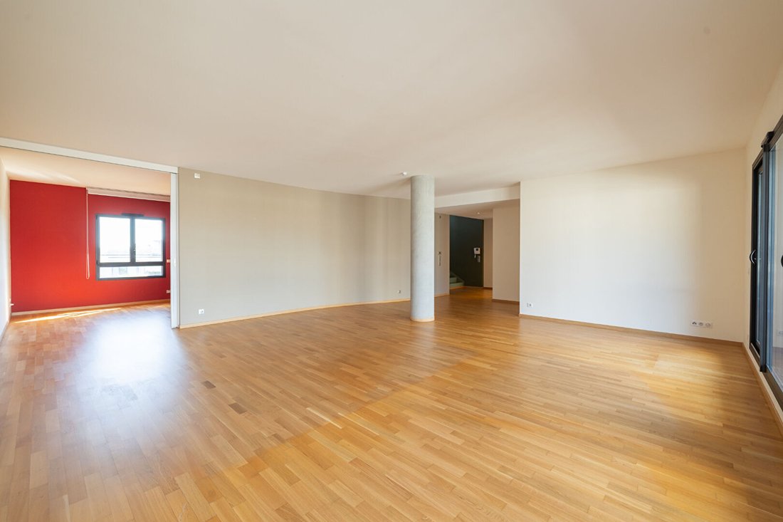 Apartment in Ouest, Saint-Genis-Pouilly, France 3 - 18487018