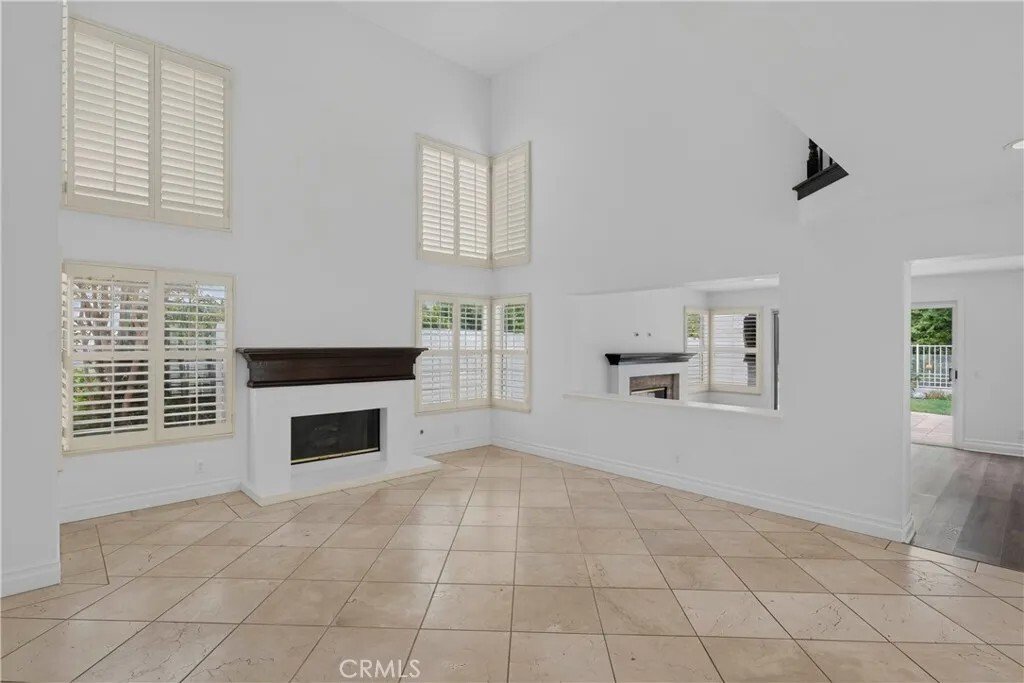 House in Hidden Hills, California, United States 4 - 17939273