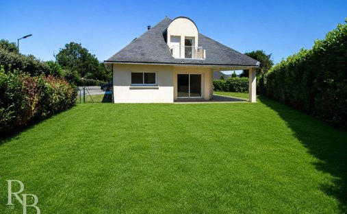 House in Ouest Péri-Centre Ville, Vannes, France 1