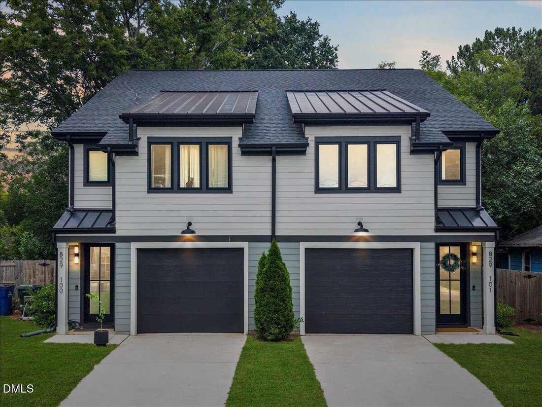 Townhouse in Raleigh, North Carolina, United States 1 - 18485898