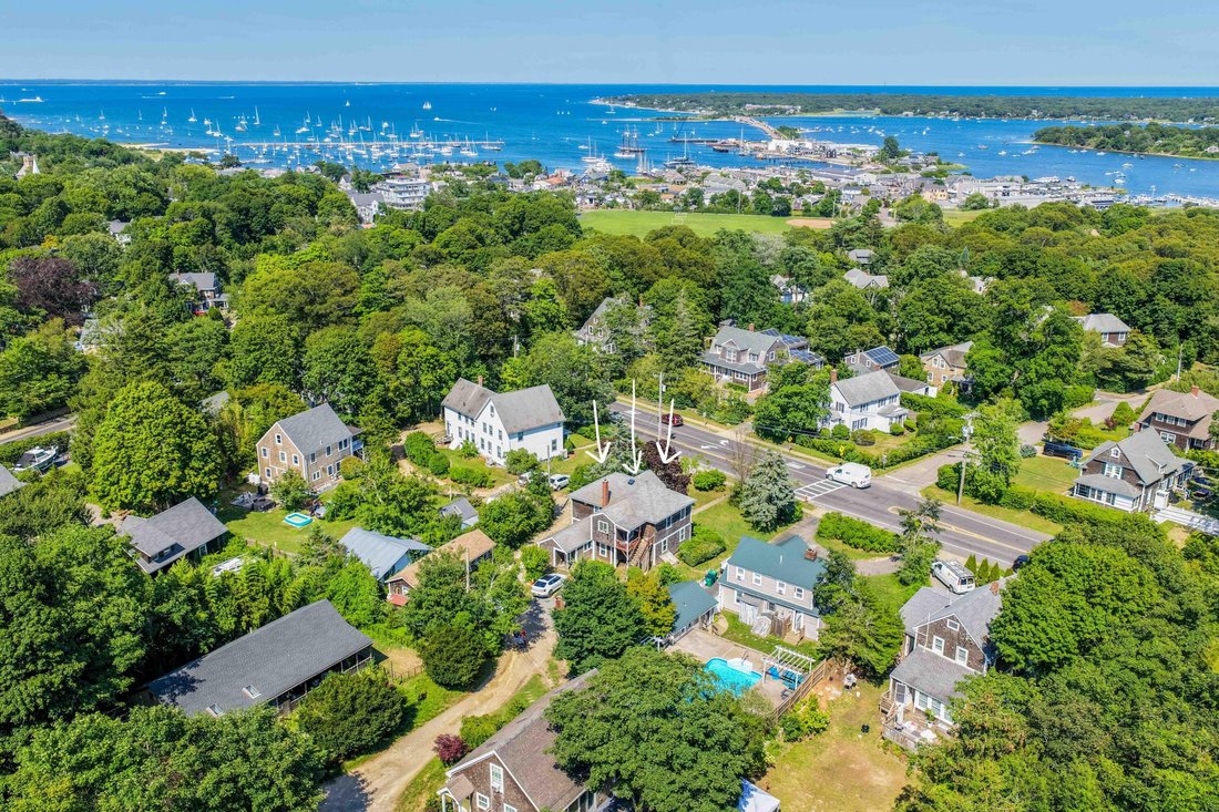 Autres à Oak Bluffs, Massachusetts, États-Unis 4 - 18488152