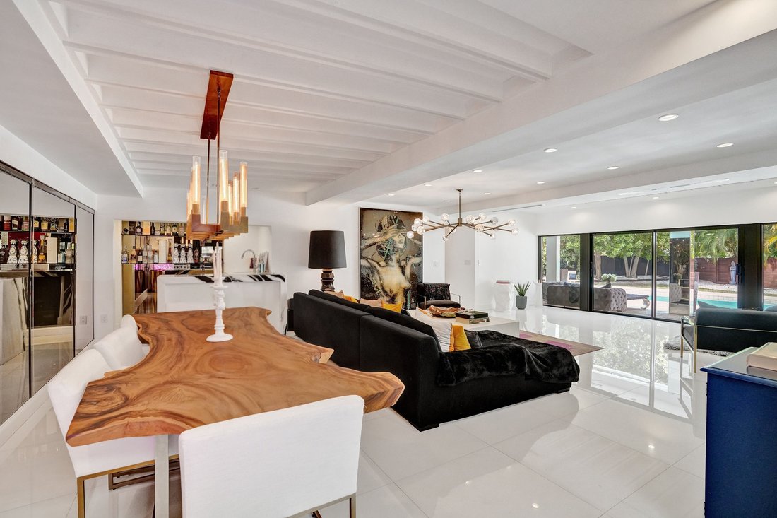 House in North Miami Beach, Florida, United States 3 - 18484729