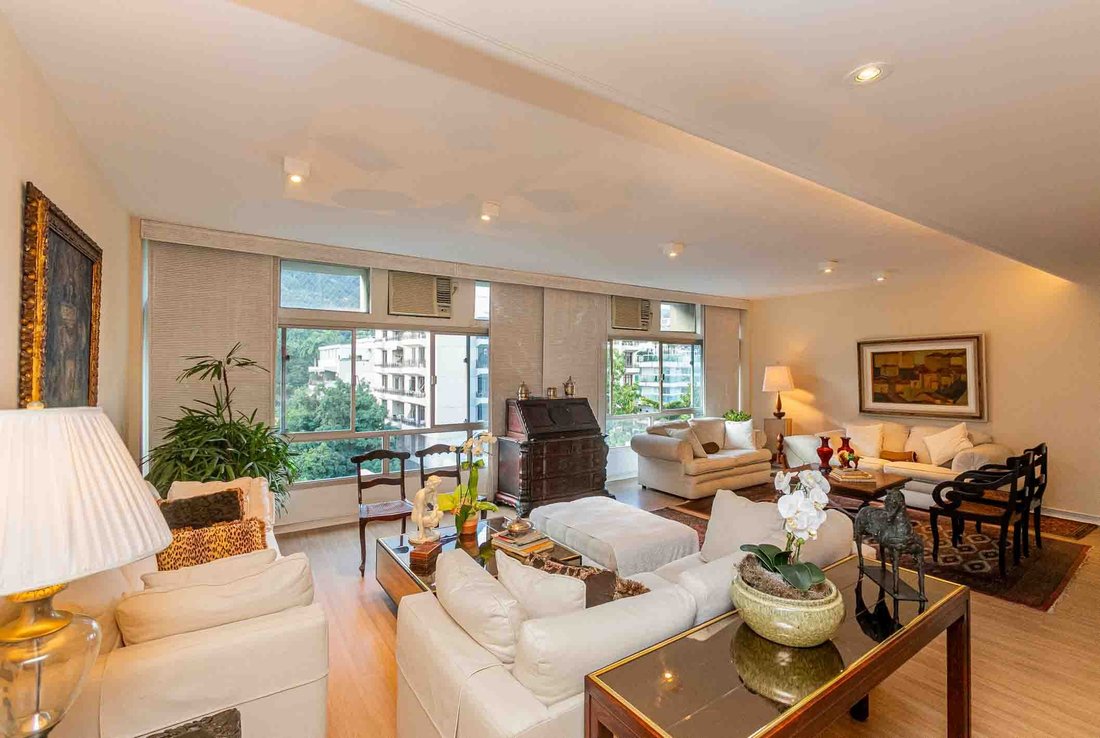 Apartment in Rio de Janeiro, State of Rio de Janeiro, Brazil 1 - 18487718
