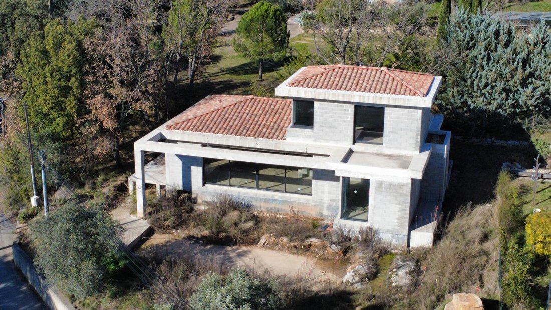 House in Pourrieres, Provence-Alpes-Côte d'Azur, France 2 - 18486507