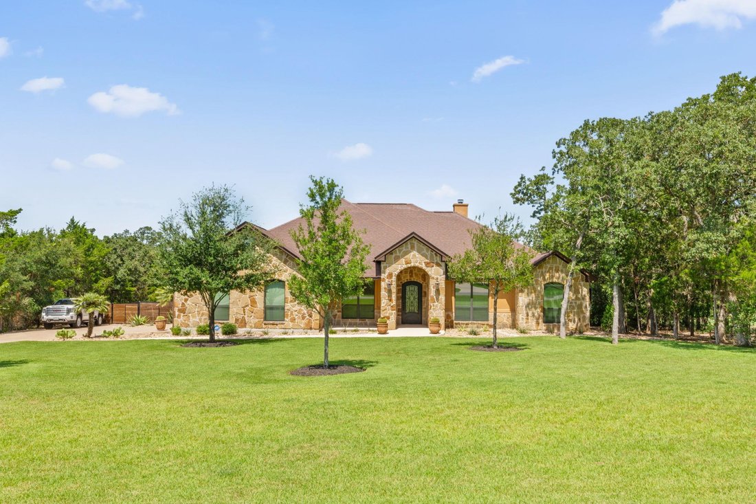 House in Bastrop, Texas, United States 1 - 18486141
