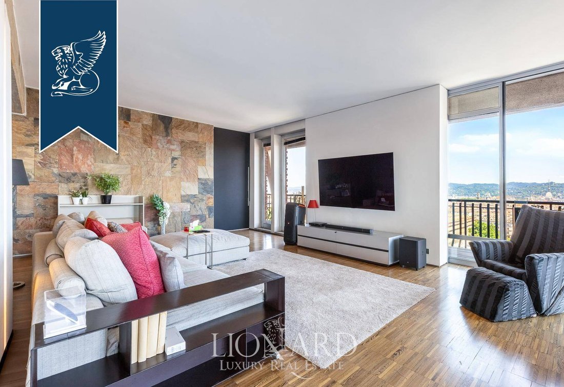 Apartment in Center, Turin, Piedmont 4 - 18486954