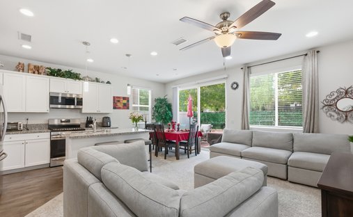 House in Canoga Park, California, United States 1