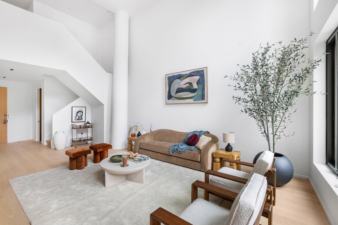 Condo in New York, New York, United States 3 - 18486669