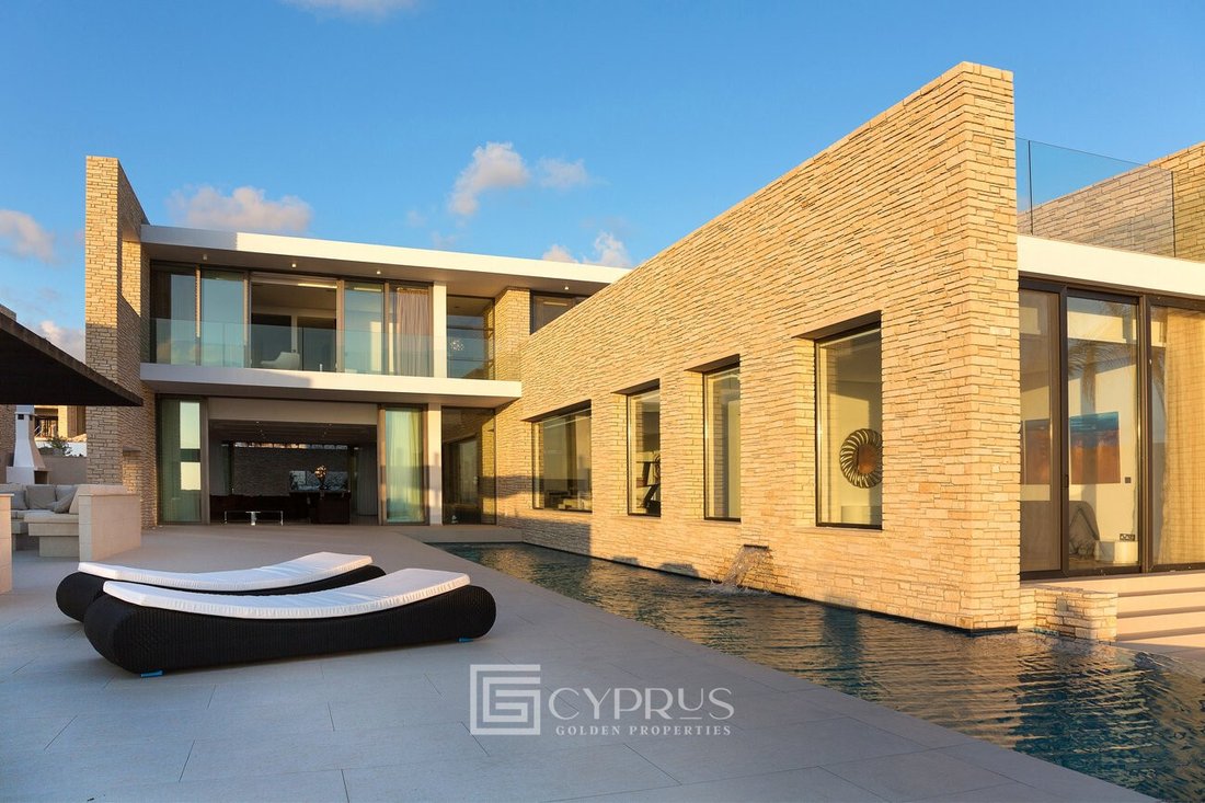 Villa in Peyia, Paphos, Cyprus 2 - 18484190