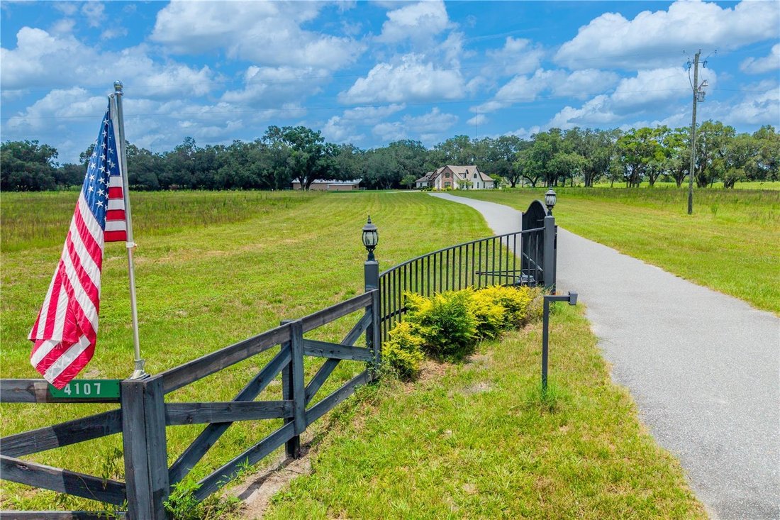 House in Newberry, Florida, United States 3 - 18483236