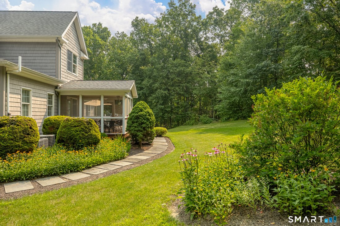 House in Bridgewater, Connecticut, United States 4 - 18486327