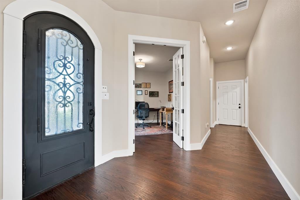 House in Grandview, Texas, United States 5 - 18487448