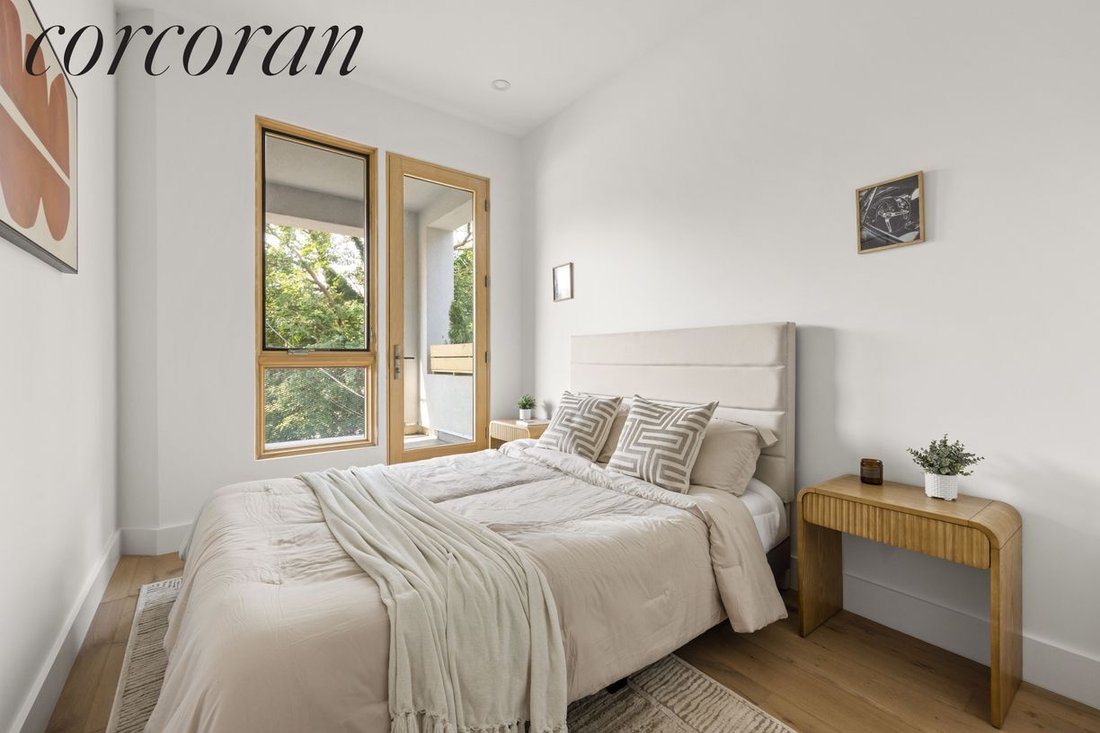 Condo in New York, New York, United States 3 - 18484235