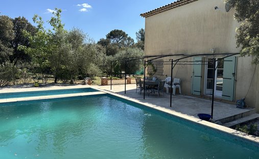Haus in Flassans-sur-Issole, Provence-Alpes-Côte d'Azur, Frankreich 1