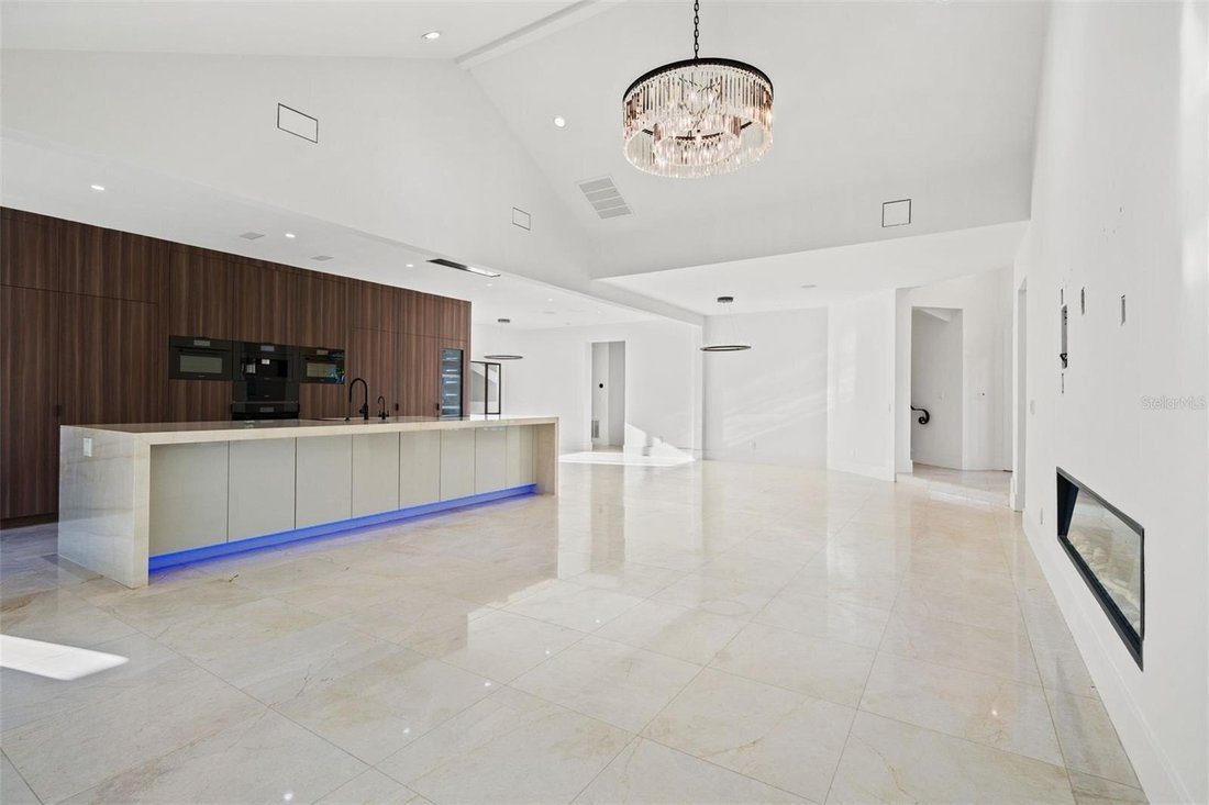 House in Tampa, Florida, United States 5 - 18487522