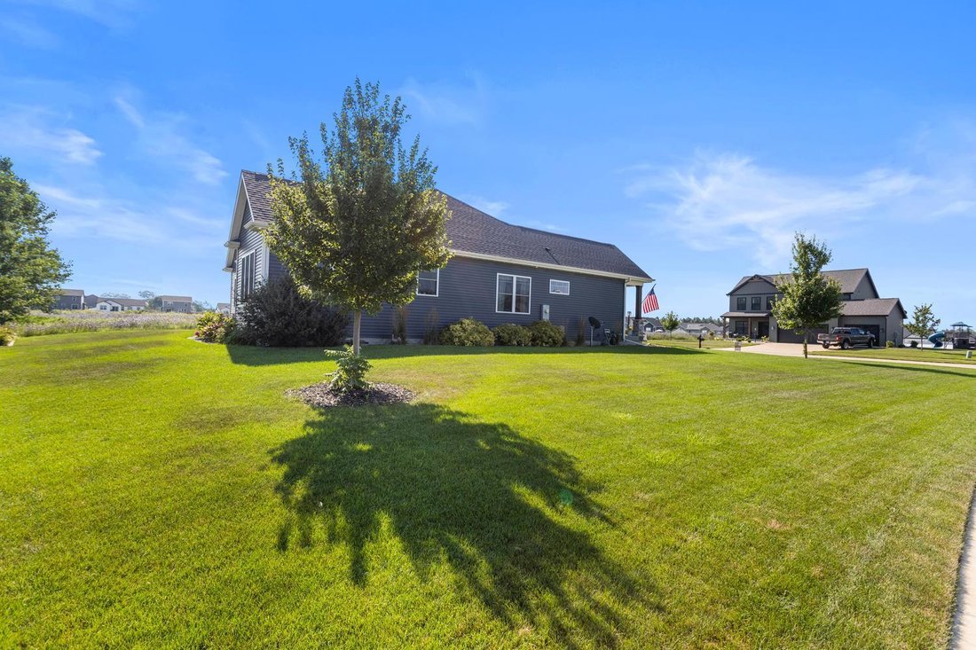 House in Monticello, Illinois, United States 4 - 18486051