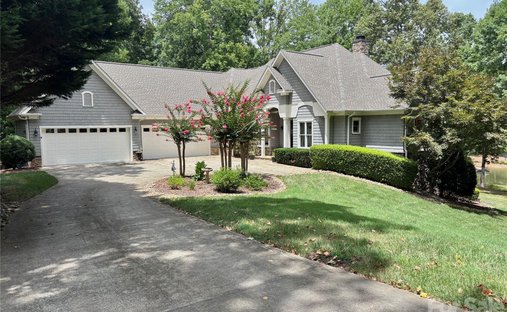 House in Mooresville, North Carolina, United States 1