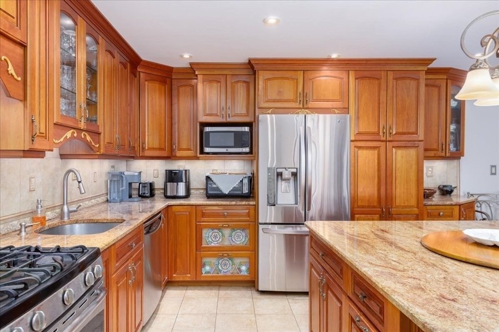Condo in Boston, Massachusetts, United States 3 - 17854067