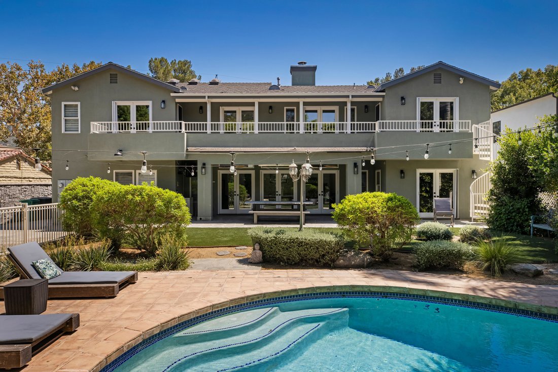 House in Burbank, California, United States 2 - 18484018