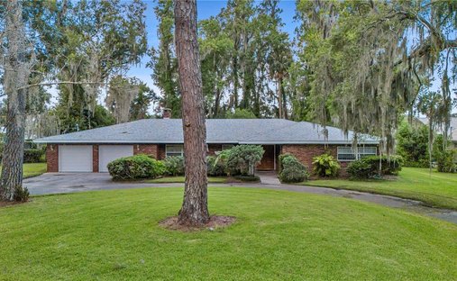 Maison à Astor, Floride, États-Unis 1