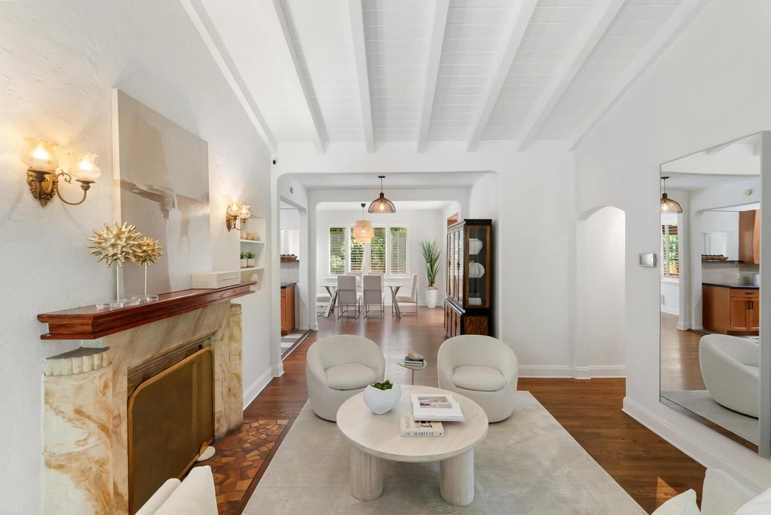 House in Miami, Florida, United States 5 - 18484033