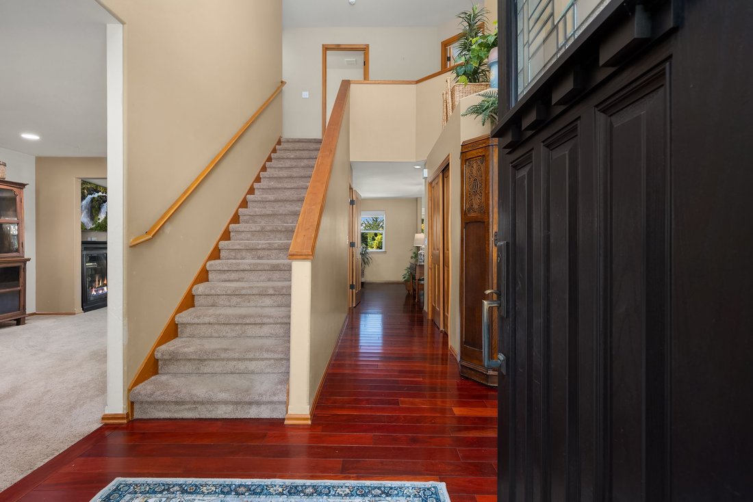 House in Kingston, Washington, United States 5 - 18485021