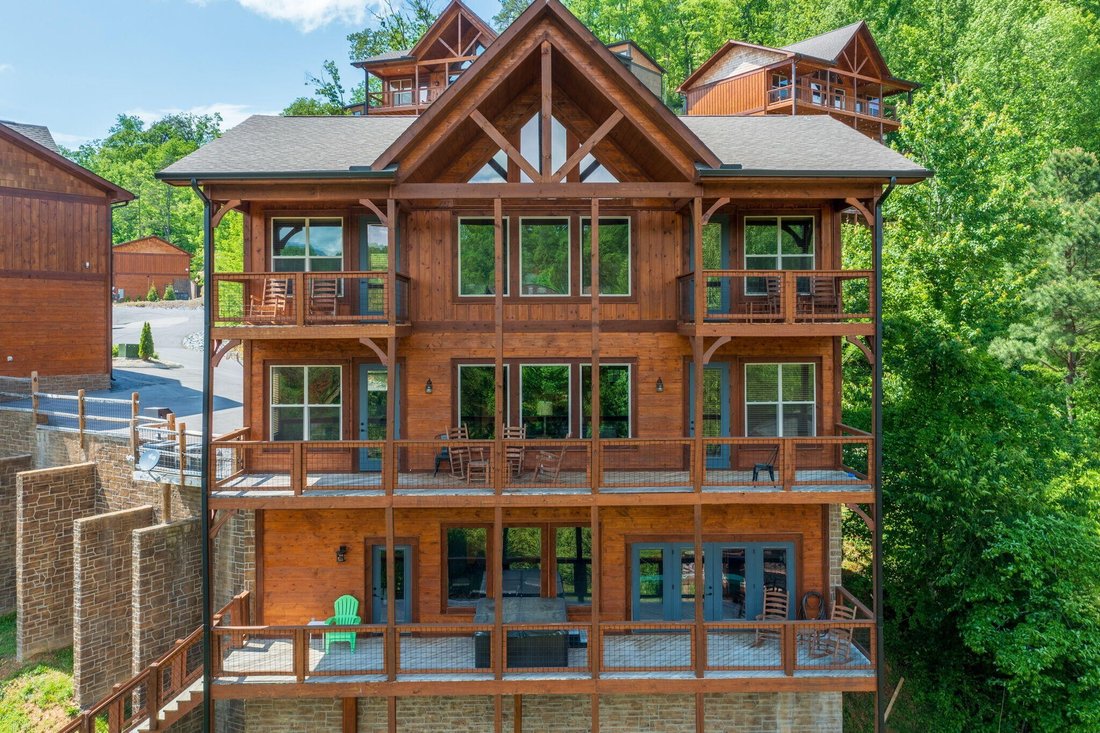 House in Sevierville, Tennessee, United States 1 - 18483957