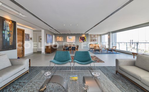 Condo in São Paulo, State of São Paulo, Brazil 1