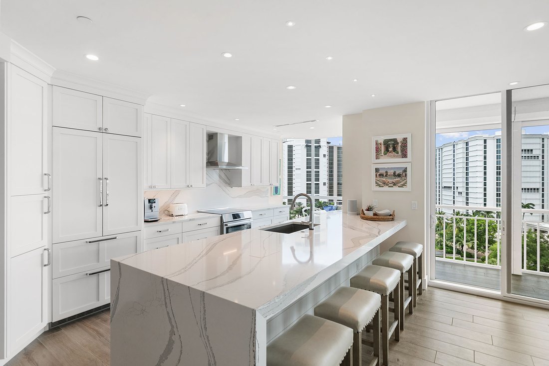 Condo in Naples, Florida, United States 2 - 18487691