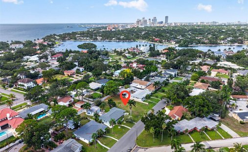 Land in St. Petersburg, Florida, United States 1