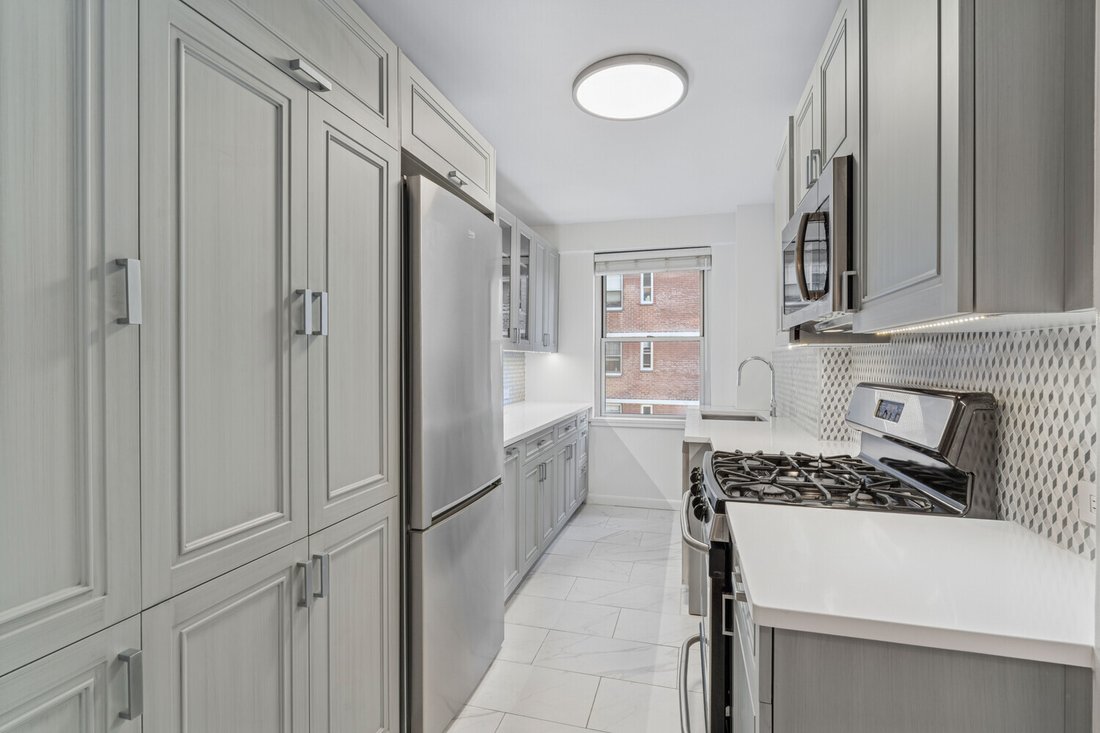 Co Op in New York, New York, United States 5 - 16833332