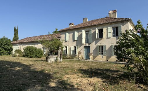 House in Castelnau d'Auzan Labarrère, Occitania, France 1