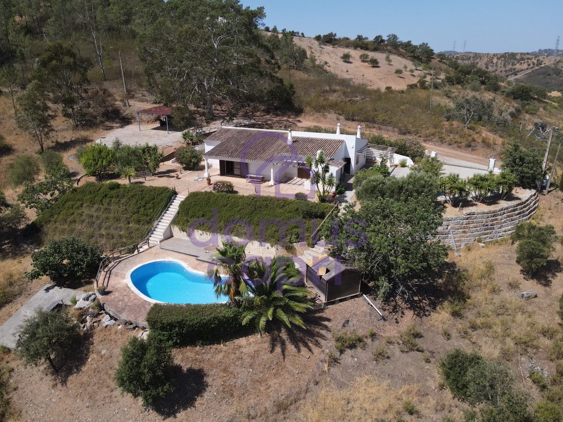 Casa a Santa Catarina da Fonte do Bispo, Algarve, Portogallo 1 - 18486872