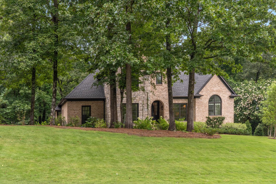 House in Mountain Brook, Alabama, United States 3 - 18484038