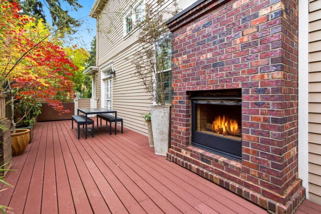 House in Lake Oswego, Oregon, United States 3 - 18484954