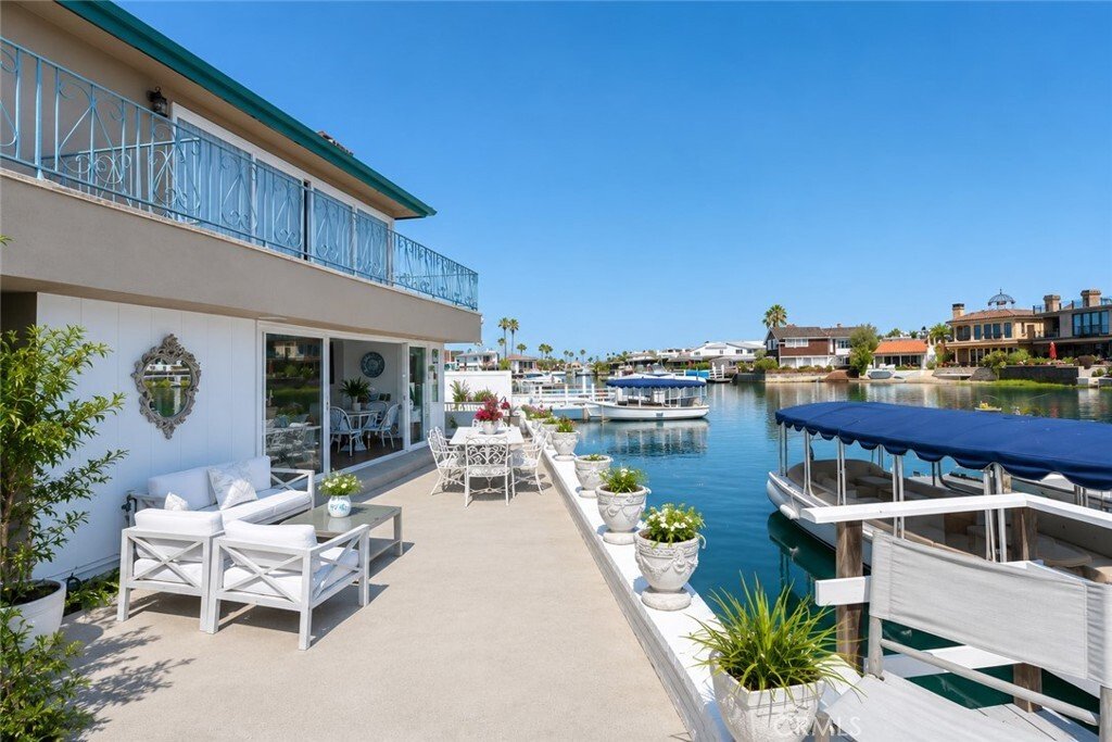 Newport Beach, California, United States 4 - 18486699