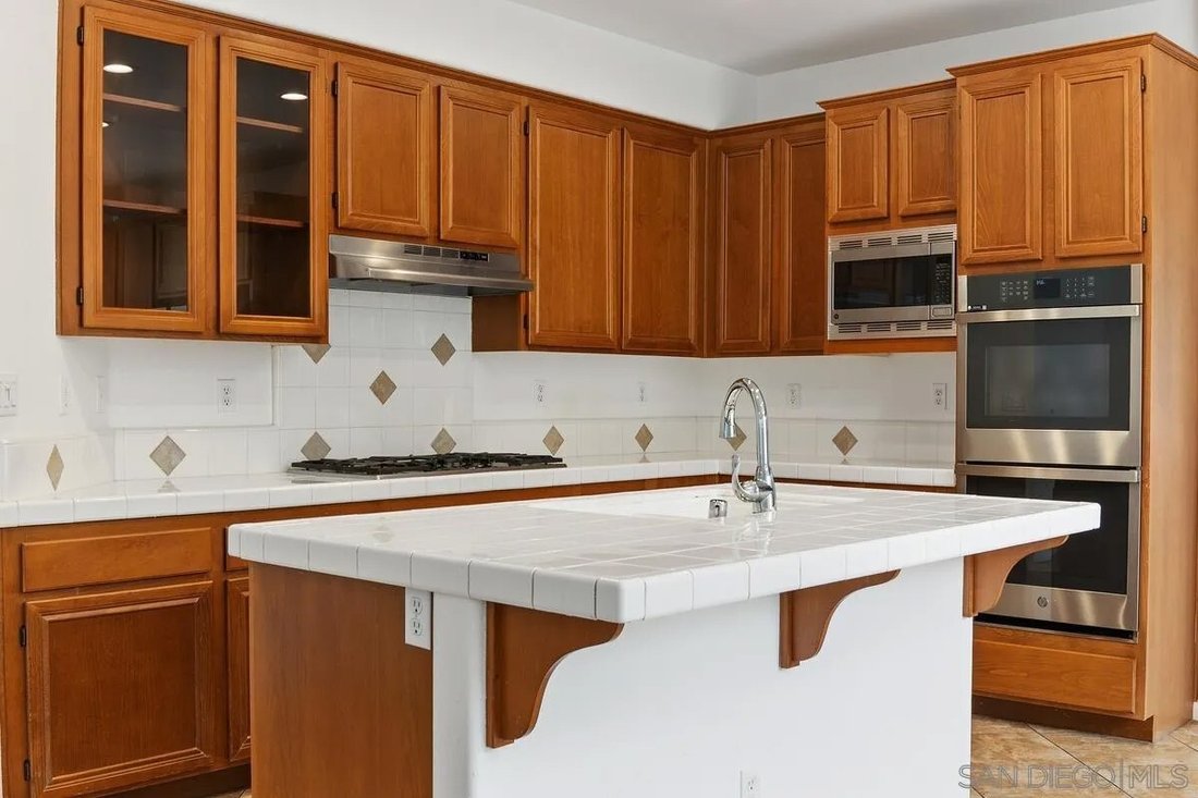 House in San Marcos, California, United States 4 - 18488252