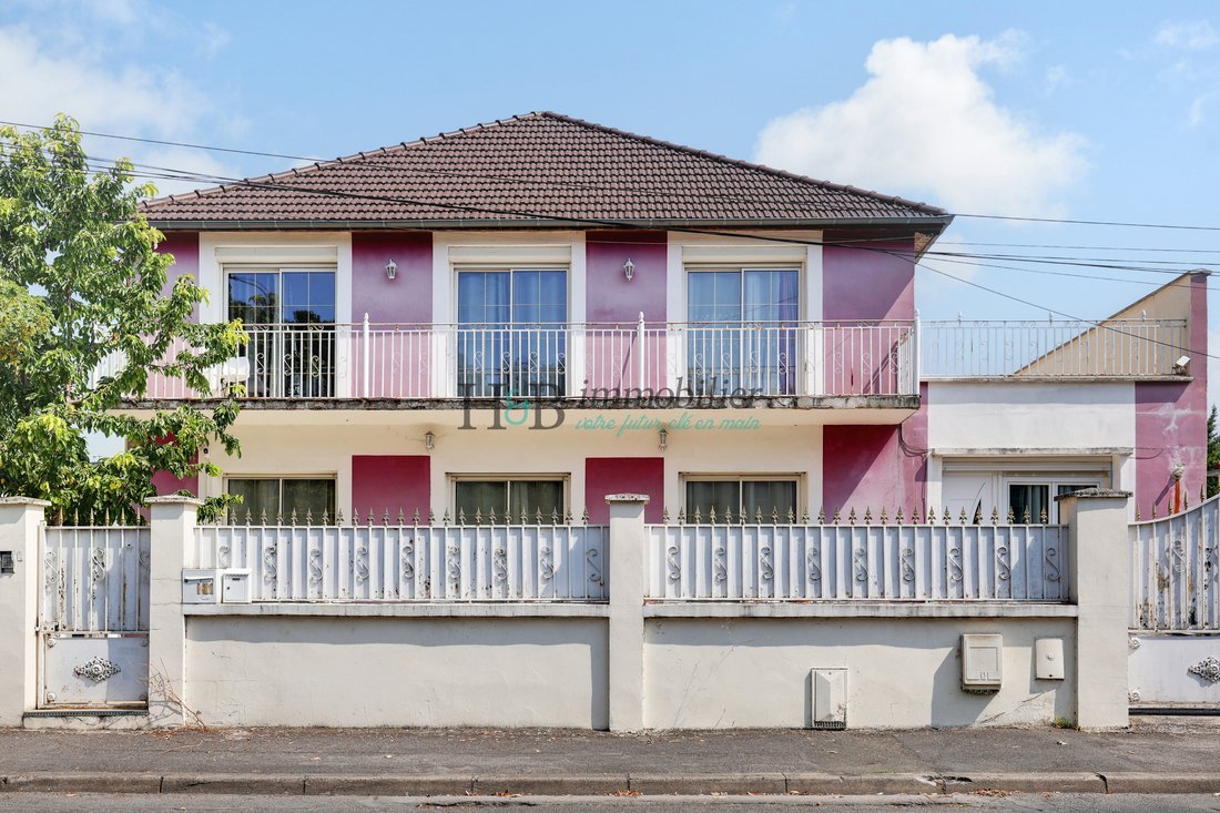Maison à Centre Ville - Gare, Noisy-le-Sec, France 2 - 18485623