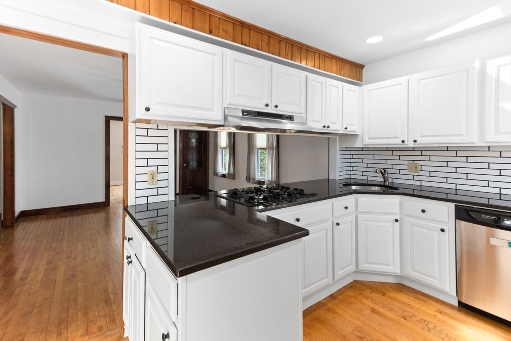 House in Easton, Massachusetts, United States 5 - 18483367