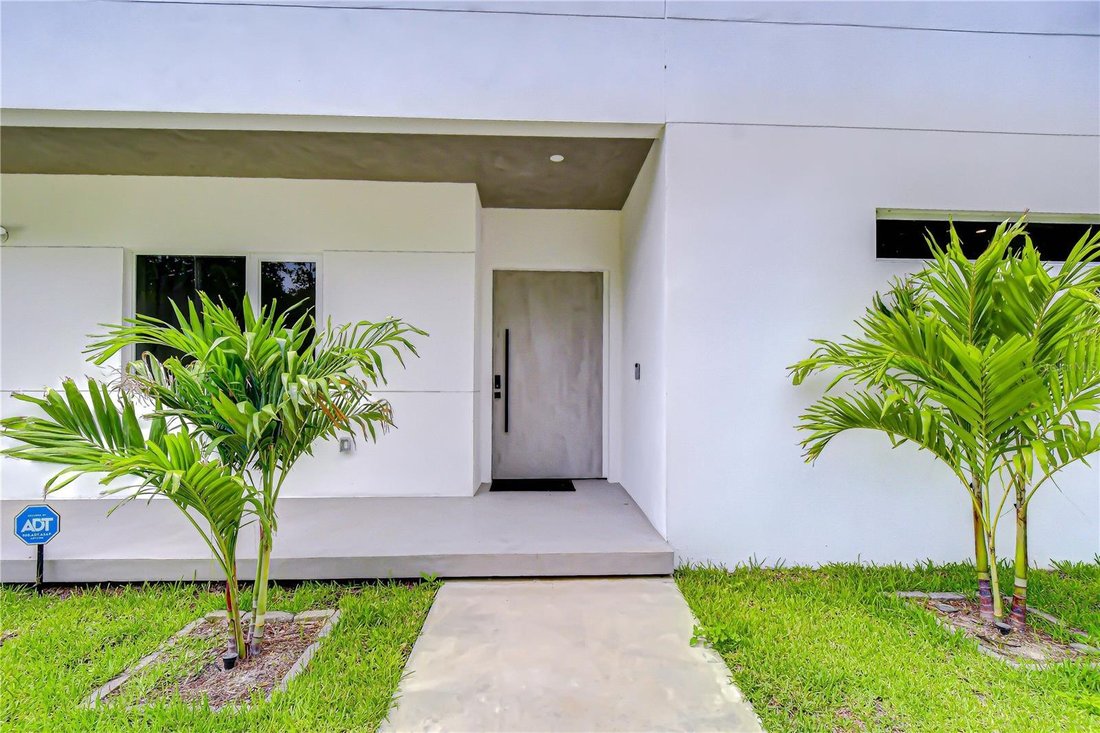 House in Tampa, Florida, United States 2 - 18485600