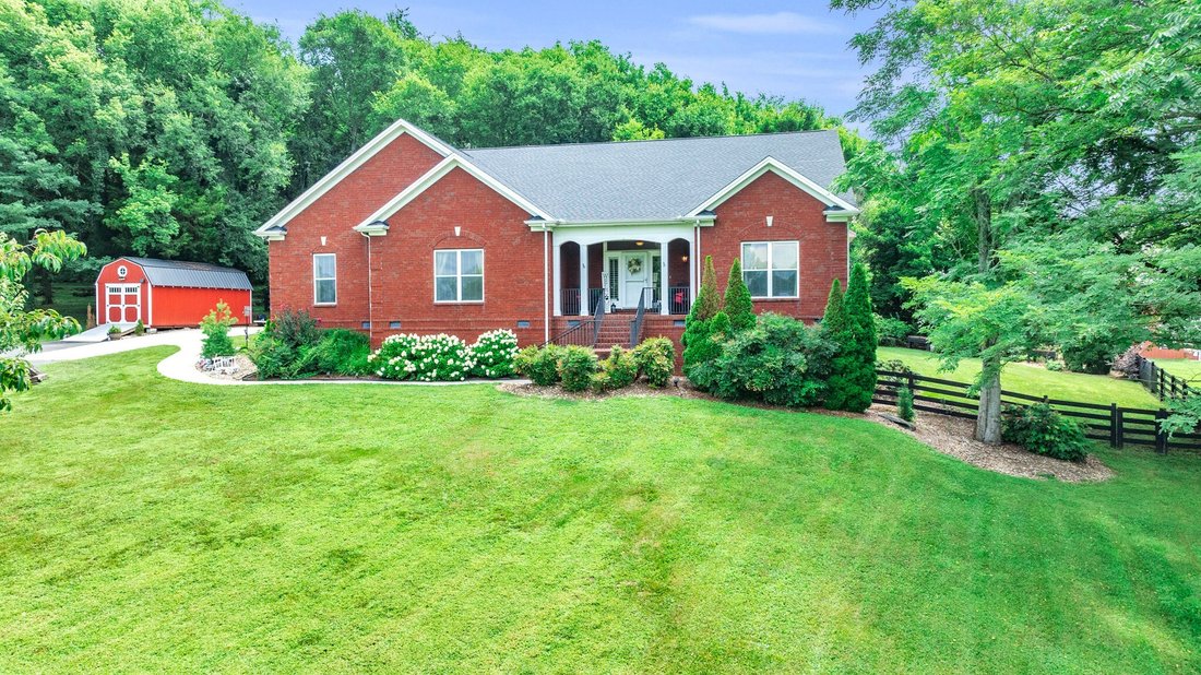 House in Columbia, Tennessee, United States 1 - 18486535