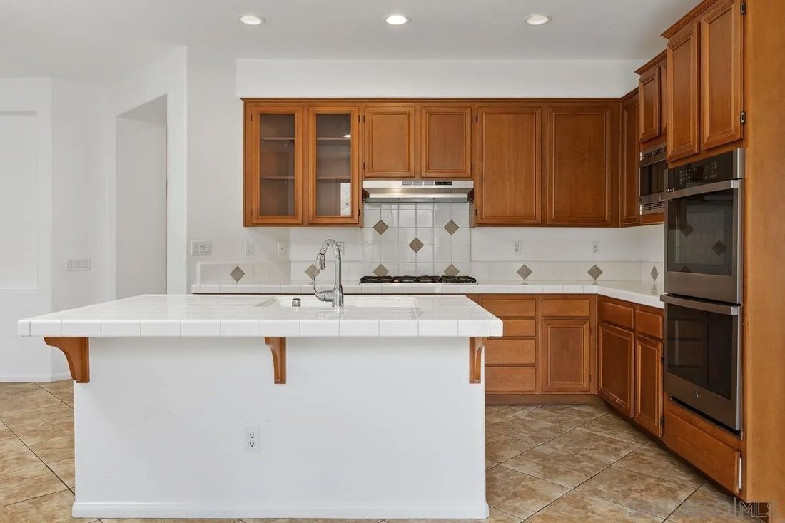 House in San Marcos, California, United States 2 - 18488252