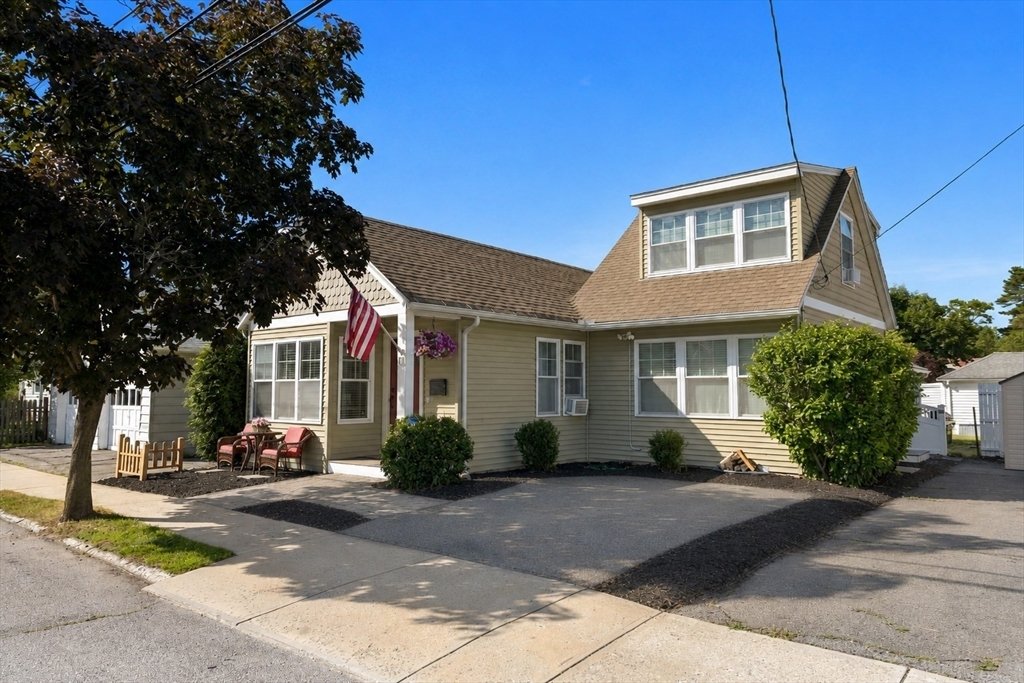 House in Peabody, Massachusetts, United States 1 - 18486698